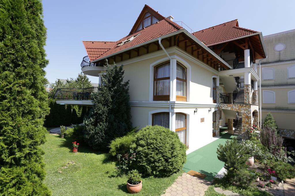 Club Unicum Apartamento Hévíz Exterior foto