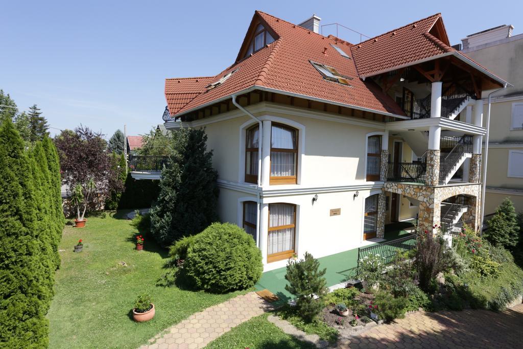 Club Unicum Apartamento Hévíz Exterior foto